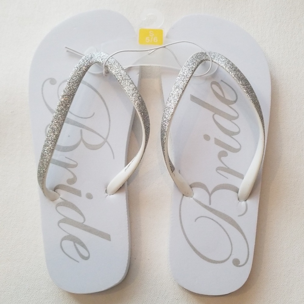 🚨FIRM PRICE🚨*NEW*BRIDE flip flops!